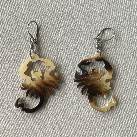 Carved Buffalo Horn Scorpion Earrings - Picture 1 of 6